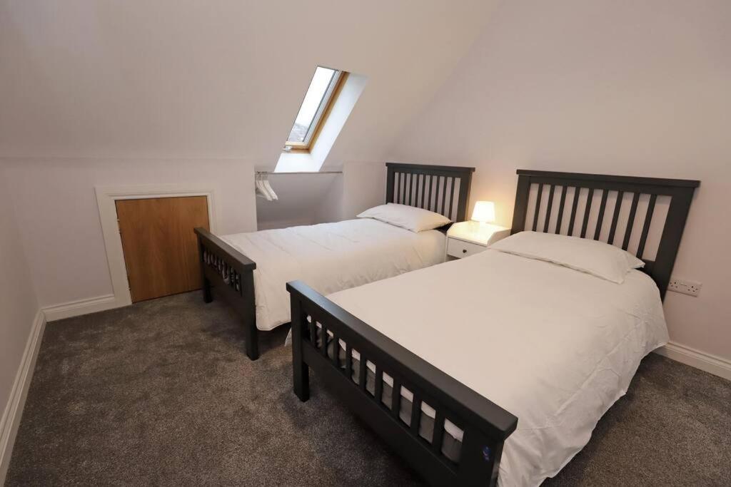 Royal Hillsborough Village Luxury Townhouse Екстер'єр фото